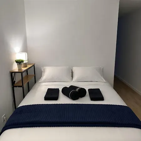 Modern With Private Terrace - Near Beaches 아파트 *
