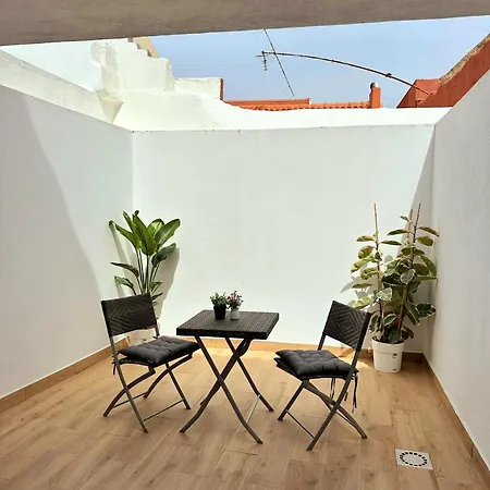 Appartamento Modern With Private Terrace - Near Beaches
