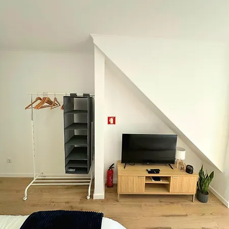 Modern With Private Terrace - Near Beaches *